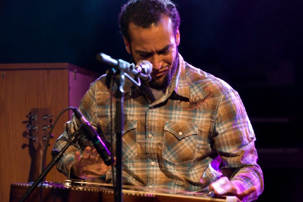 Ben Harper at the Body of War Showcase.  Stubb's BBQ SXSW 2008