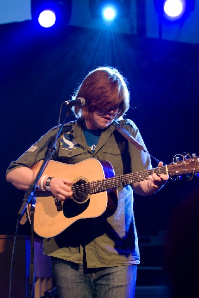 Brett Dennen at the Body of War Showcase.  Stubb's BBQ SXSW 2008