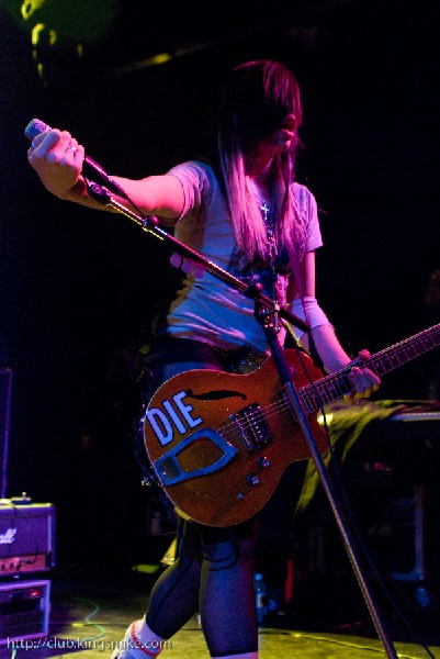 Die Mannequin at the Kool Haus