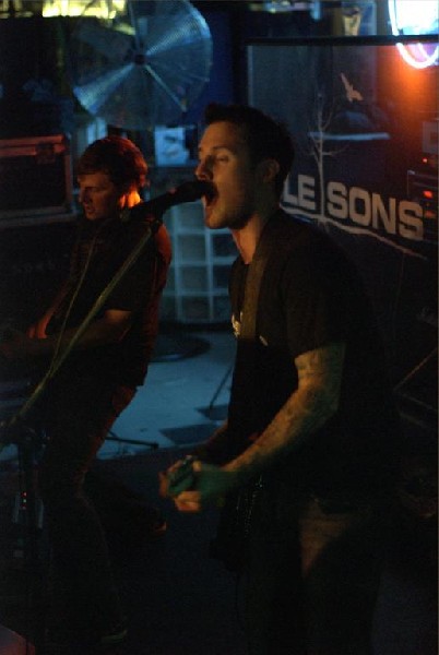 Idle Sons live at Sin City, Peterborough, Ontario, Canada.   October 11, 20