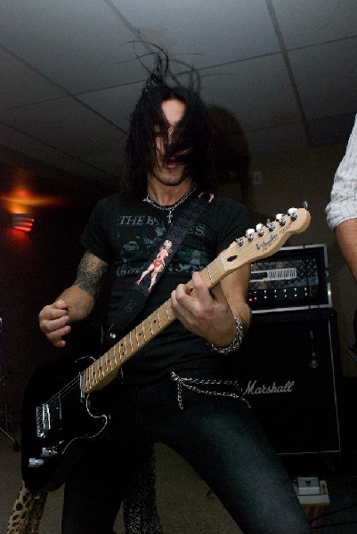 Hello Operator at the Underdog