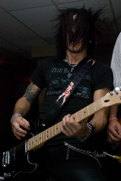 Hello Operator at the Underdog