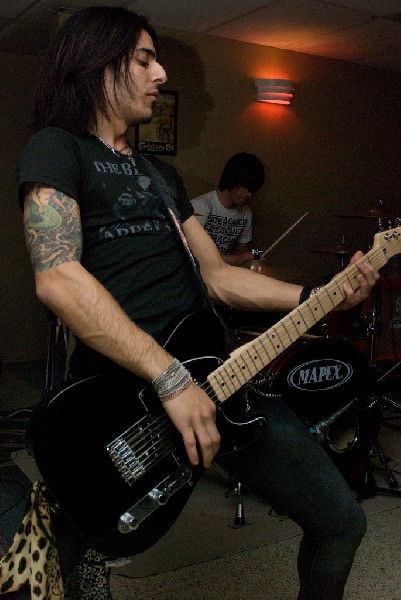 Hello Operator at the Underdog