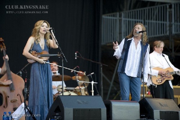 Robert Plant and Allison Krauss at Bonnaroo 2008
