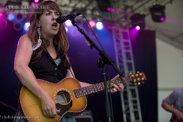 Serena Ryder at Bonnaroo 2008