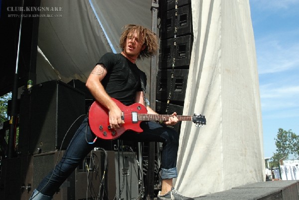 Chiodos at The Vans Warped Tour.   August 11, 2007.