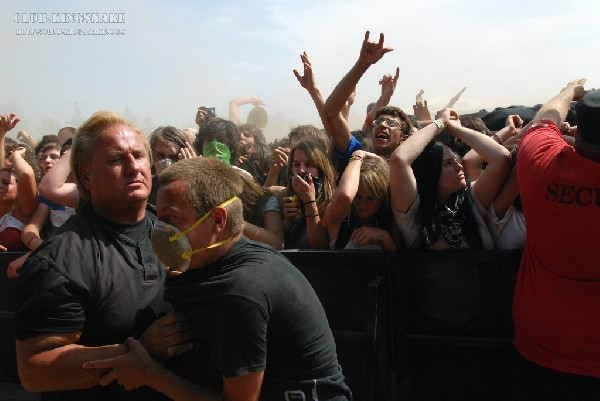Chiodos at The Vans Warped Tour.   August 11, 2007.