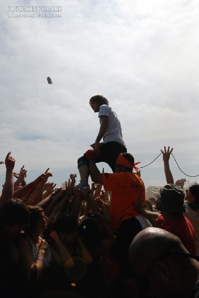Chiodos at The Vans Warped Tour.   August 11, 2007.