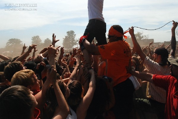 Chiodos at The Vans Warped Tour.   August 11, 2007.