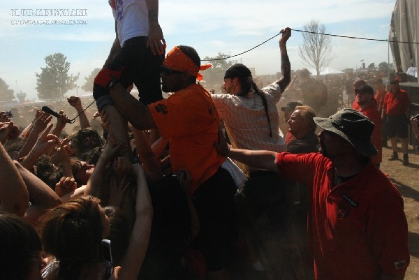 Chiodos at The Vans Warped Tour.   August 11, 2007.