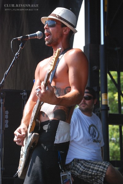 Pepper at The Vans Warped Tour.   August 11, 2007.