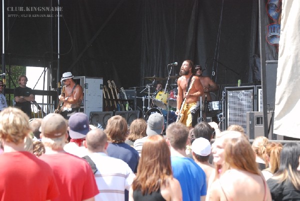 Pepper at The Vans Warped Tour.   August 11, 2007.
