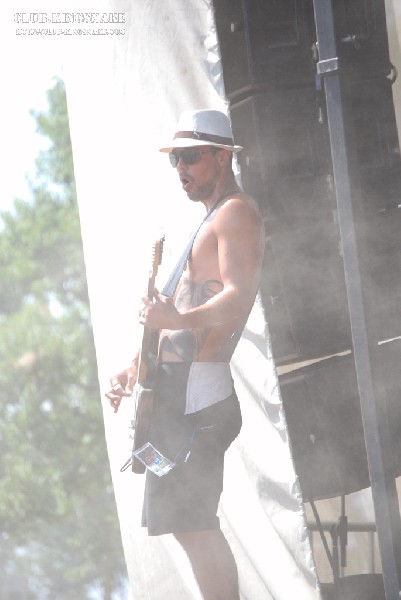 Pepper at The Vans Warped Tour.   August 11, 2007.