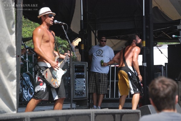 Pepper at The Vans Warped Tour.   August 11, 2007.