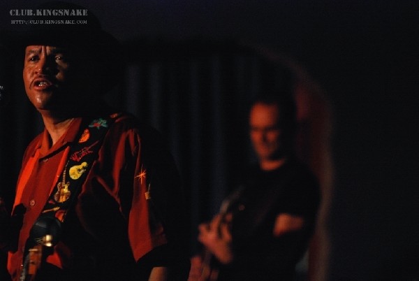 Sherman Robertson w/Shawn Kellerman live at the Junction. Peterborough, Ont