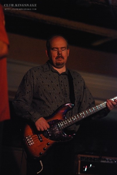 Sherman Robertson w/Shawn Kellerman live at the Junction. Peterborough, Ont