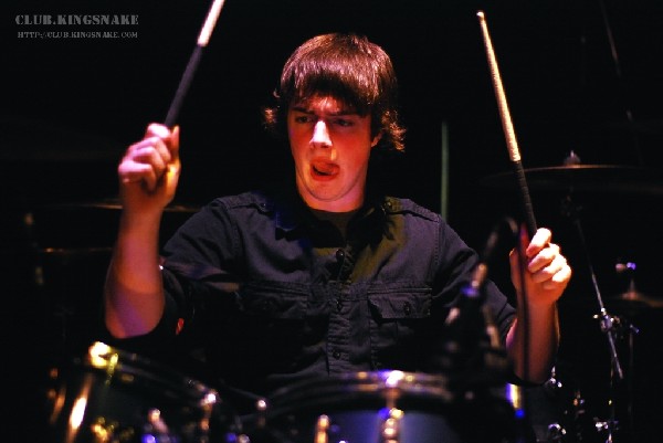 KissHello - Peterborough, Ontario.   January 13, 2007