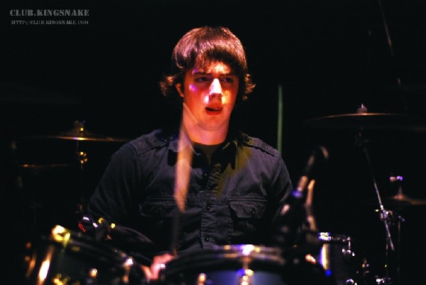 KissHello - Peterborough, Ontario.   January 13, 2007