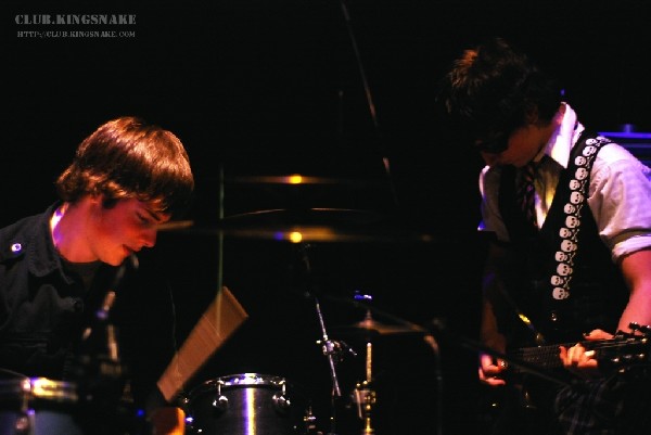 KissHello - Peterborough, Ontario.   January 13, 2007