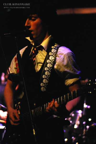 KissHello - Peterborough, Ontario.   January 13, 2007