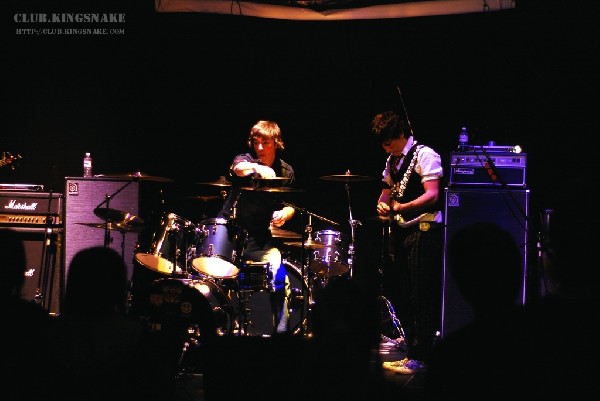 KissHello - Peterborough, Ontario.   January 13, 2007