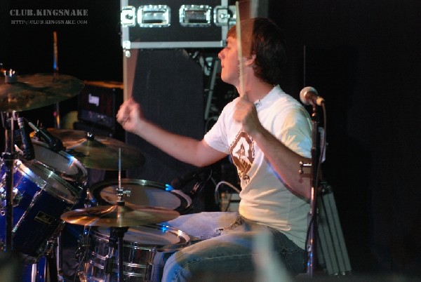 KissHello - Peterborough, Ontario.   May 19, 2007