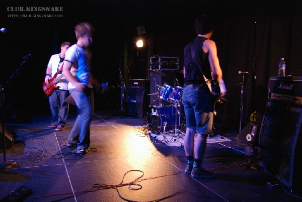 KissHello - Peterborough, Ontario.   May 19, 2007