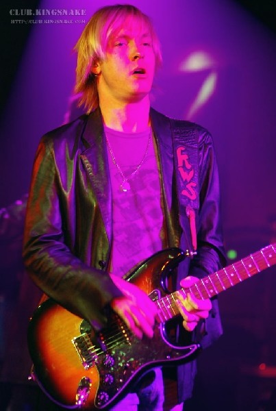 Kenny Wayne Shepherd with Hubert Sumlin at Antone's.  SXSW 2007