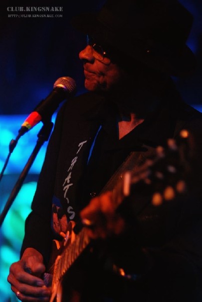 Kenny Wayne Shepherd with Hubert Sumlin at Antone's.  SXSW 2007