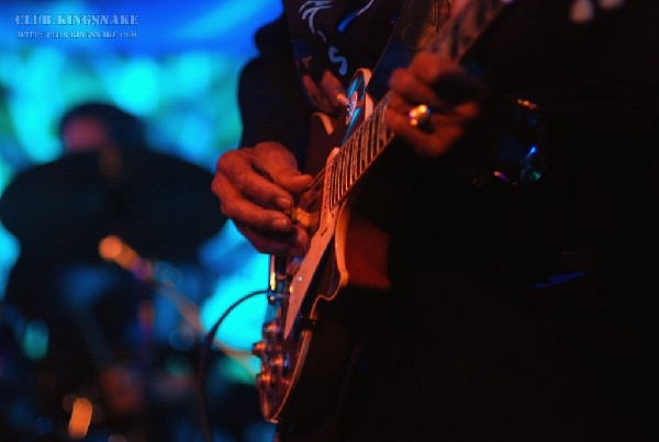 Kenny Wayne Shepherd with Hubert Sumlin at Antone's.  SXSW 2007