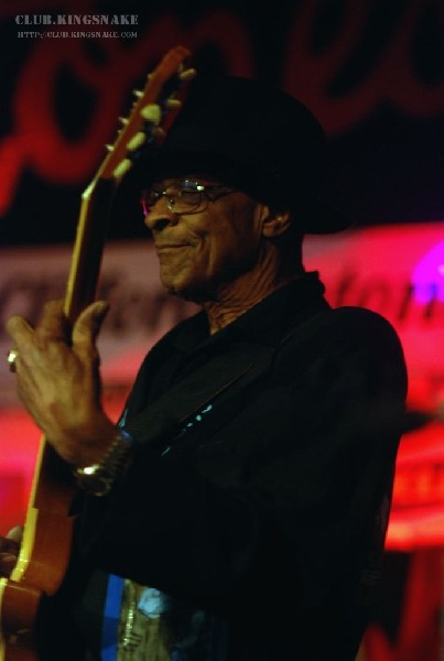 Kenny Wayne Shepherd with Hubert Sumlin at Antone's.  SXSW 2007