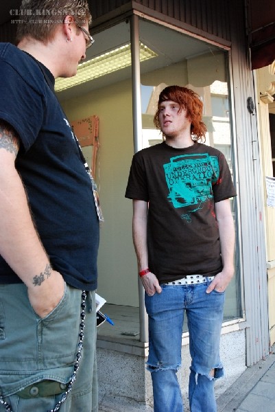 Trash with Stuart Aiken of These Silhouettes