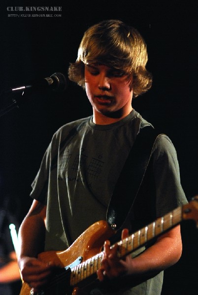 Overpromised - Peterborough, Ontario.   February 16th, 2007