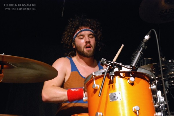 Sherwood at the Guvernment.  Toronto, Ontario