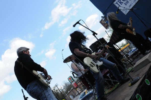 27 Devils Joking at SXSW2010 Day Party, Trophy's, Austin, Texas 03/19/10