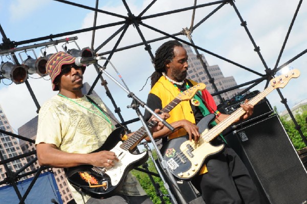 AZ-One at the Austin Reggae Festival, 04/17/10, Auditorium Shores