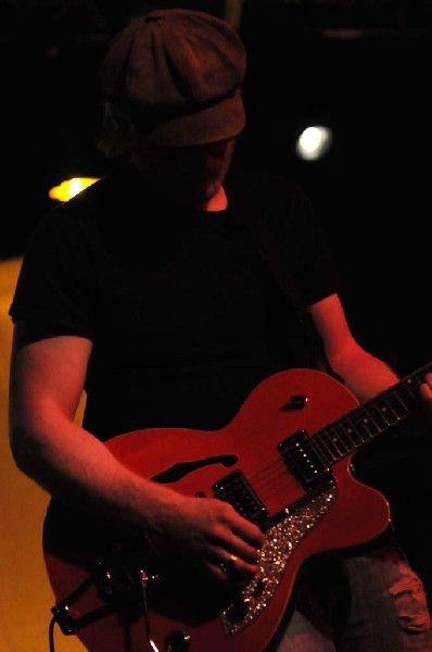 Aaron Ivey at La Zona Rosa, Austin, Texas, 05/08/10