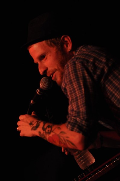 Aaron Ivey at La Zona Rosa, Austin, Texas, 05/08/10