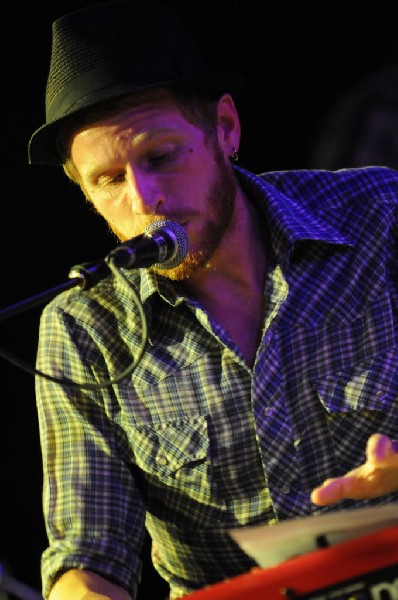 Aaron Ivey at La Zona Rosa, Austin, Texas, 05/08/10