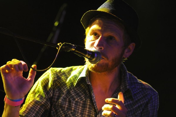 Aaron Ivey at La Zona Rosa, Austin, Texas, 05/08/10