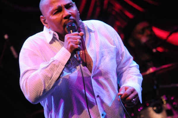Aaron Neville at ACL Live Austin Texas December 13, 2011