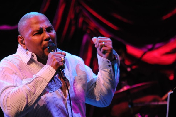 Aaron Neville at ACL Live Austin Texas December 13, 2011