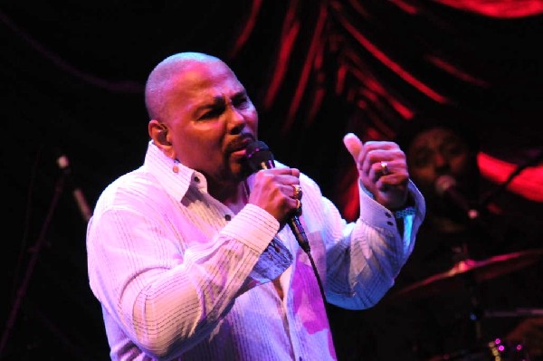 Aaron Neville at ACL Live Austin Texas December 13, 2011