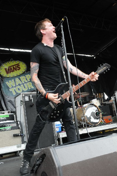 Against Me! on the Highway 1 Stage, Warped Tour, Verizon Wireless Amphithea