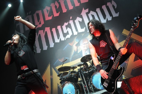 Anthrax at AT&T Center, San Antonio, Texas, 09/25/10 Second night of Am