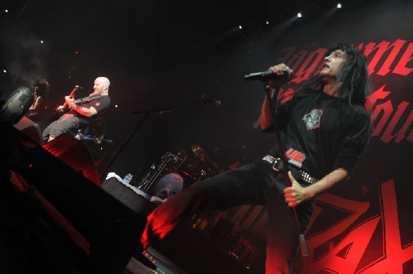 Anthrax at AT&T Center, San Antonio, Texas, 09/25/10 Second night of Am