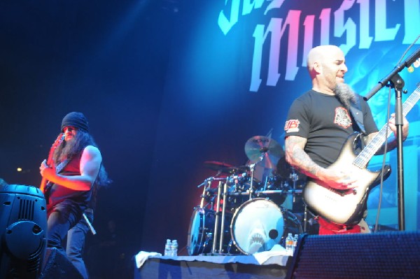 Anthrax at AT&T Center, San Antonio, Texas, 09/25/10 Second night of Am