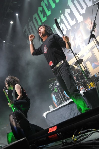 Anthrax at AT&T Center, San Antonio, Texas, 09/25/10 Second night of Am