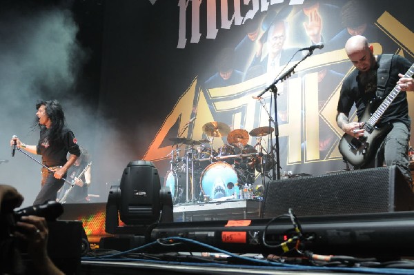 Anthrax at Superpages.com Center, Dallas Texas, 09/24/10 Opening night of A