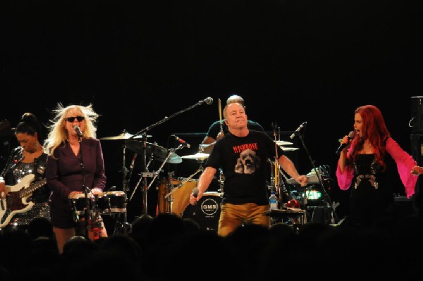 The B-52s at Stubb's BarBQ, Austin, Texas - 11/02/11 - photo by jeff barrin